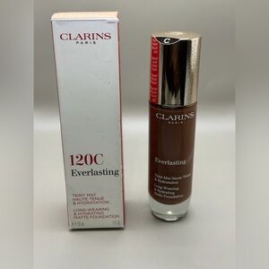 Clarins Everlasting Foundation 120 C